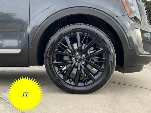 Used 2022 Kia Telluride SX image 8