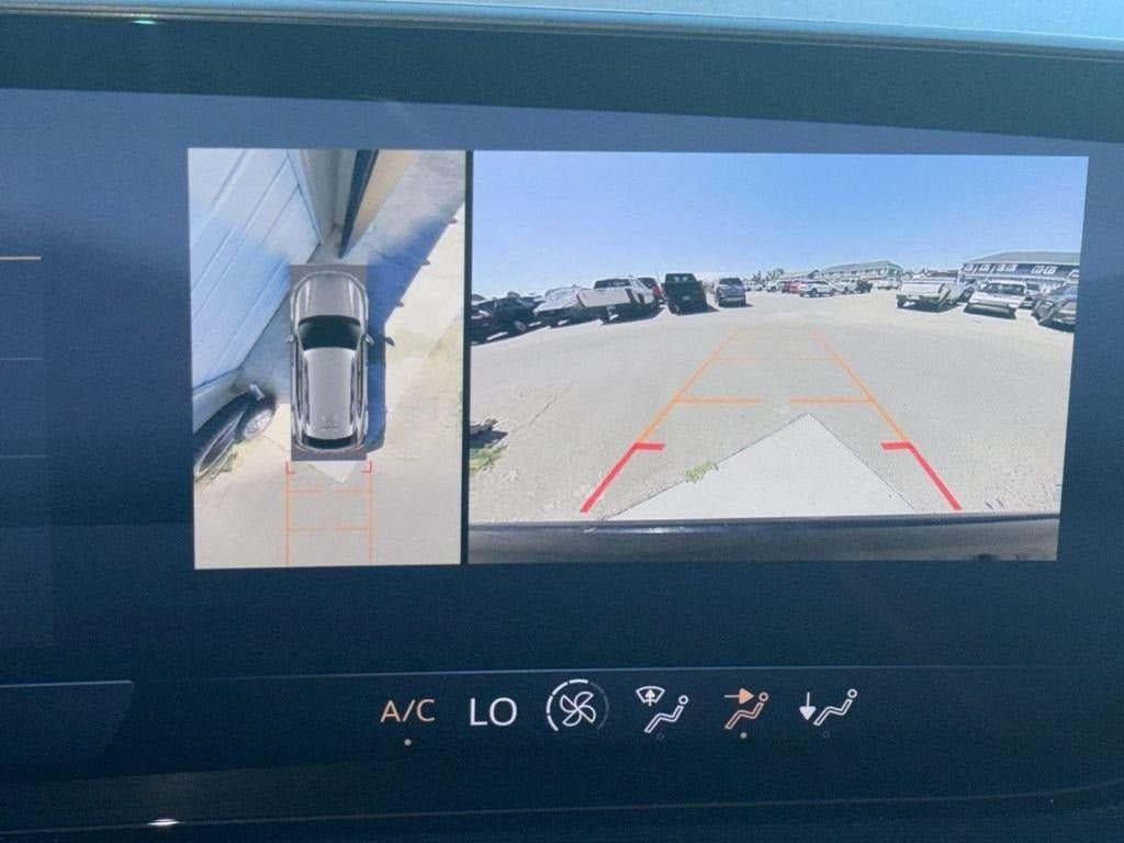 Used 2024 Buick Envision Preferred AWD/4WD image 18