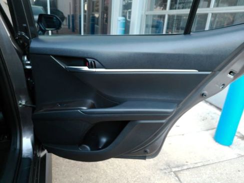 Used 2023 Toyota Camry SE w/ Convenience Package image 24