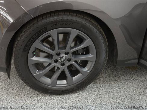 Used 2024 Land Rover Range Rover Sport SE image 46