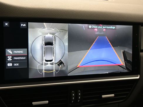 Certified 2020 Porsche Cayenne image 16