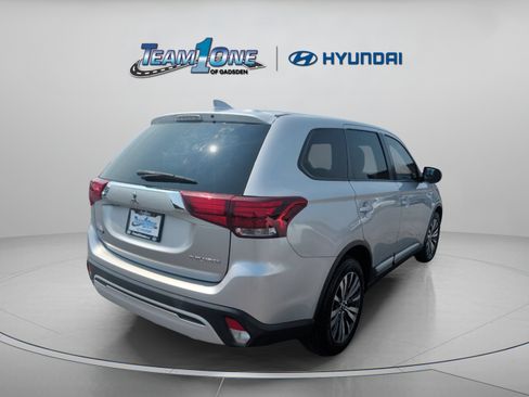 Used 2019 Mitsubishi Outlander ES AWD/4WD image 8