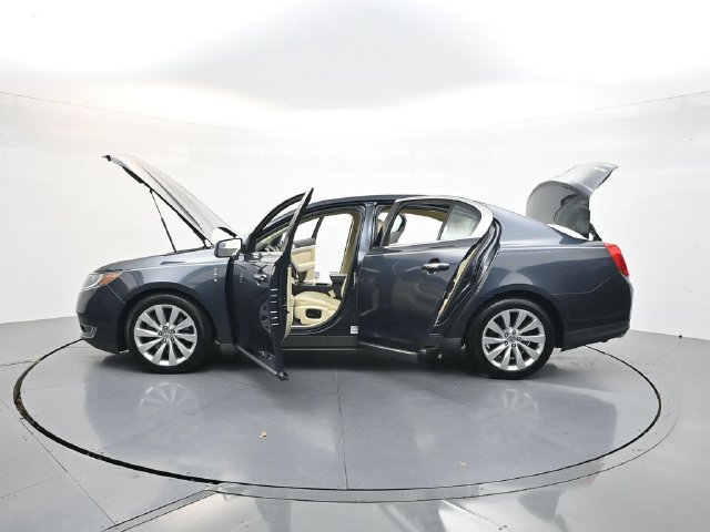 Used 2013 Lincoln MKS FWD image 46