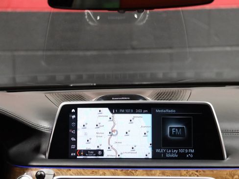 Used 2018 BMW 750i xDrive AWD/4WD image 61