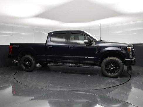 Used 2022 Ford F250 Lariat w/ Black Appearance Package AWD/4WD image 3
