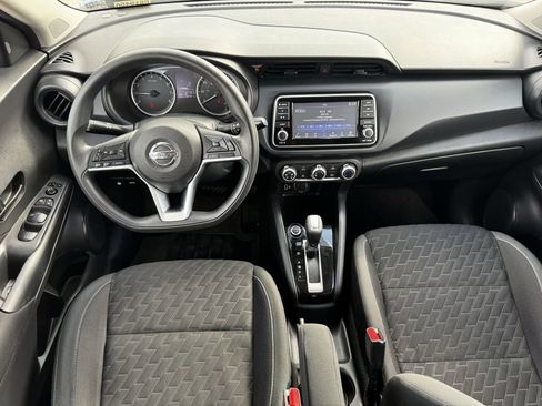 Used 2021 Nissan Kicks S image 12