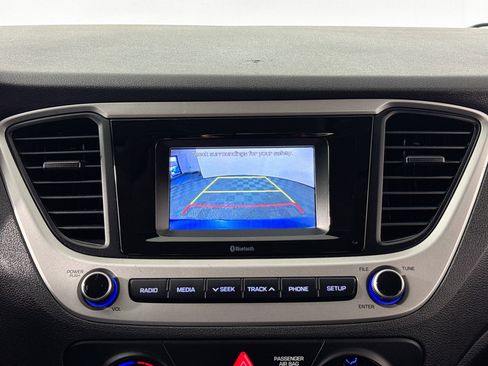 Used 2019 Hyundai Accent SE image 28