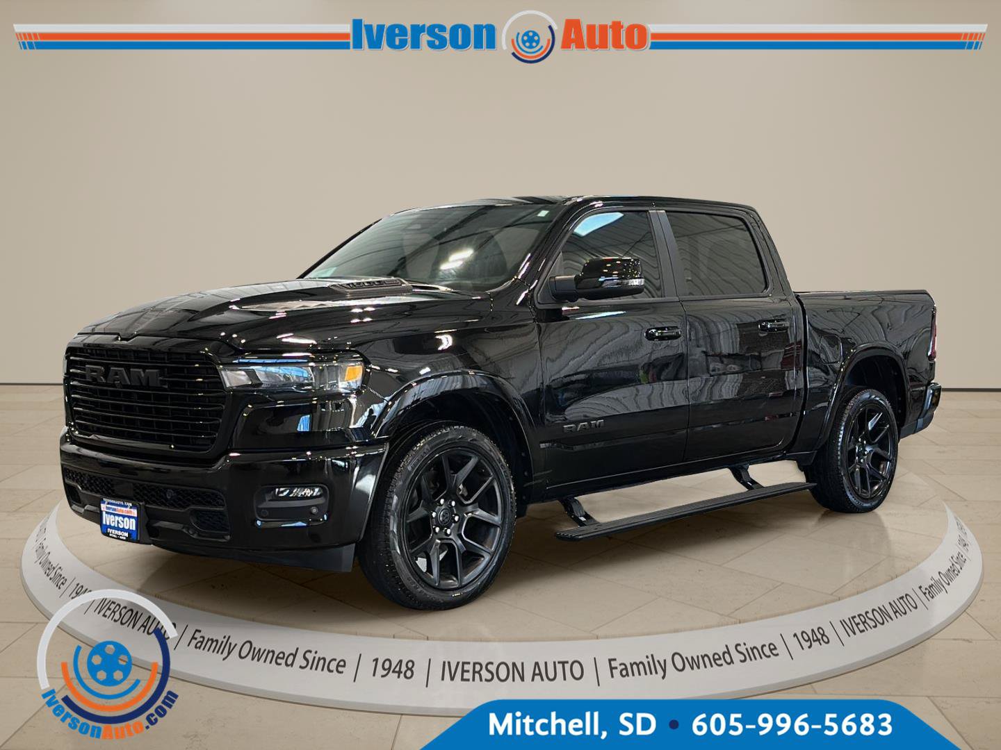 Used 2025 RAM 1500 Laramie w/ Night Edition AWD/4WD image 3