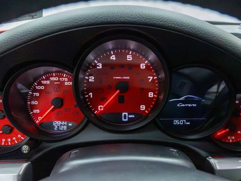 Used 2015 Porsche 911 Carrera image 53