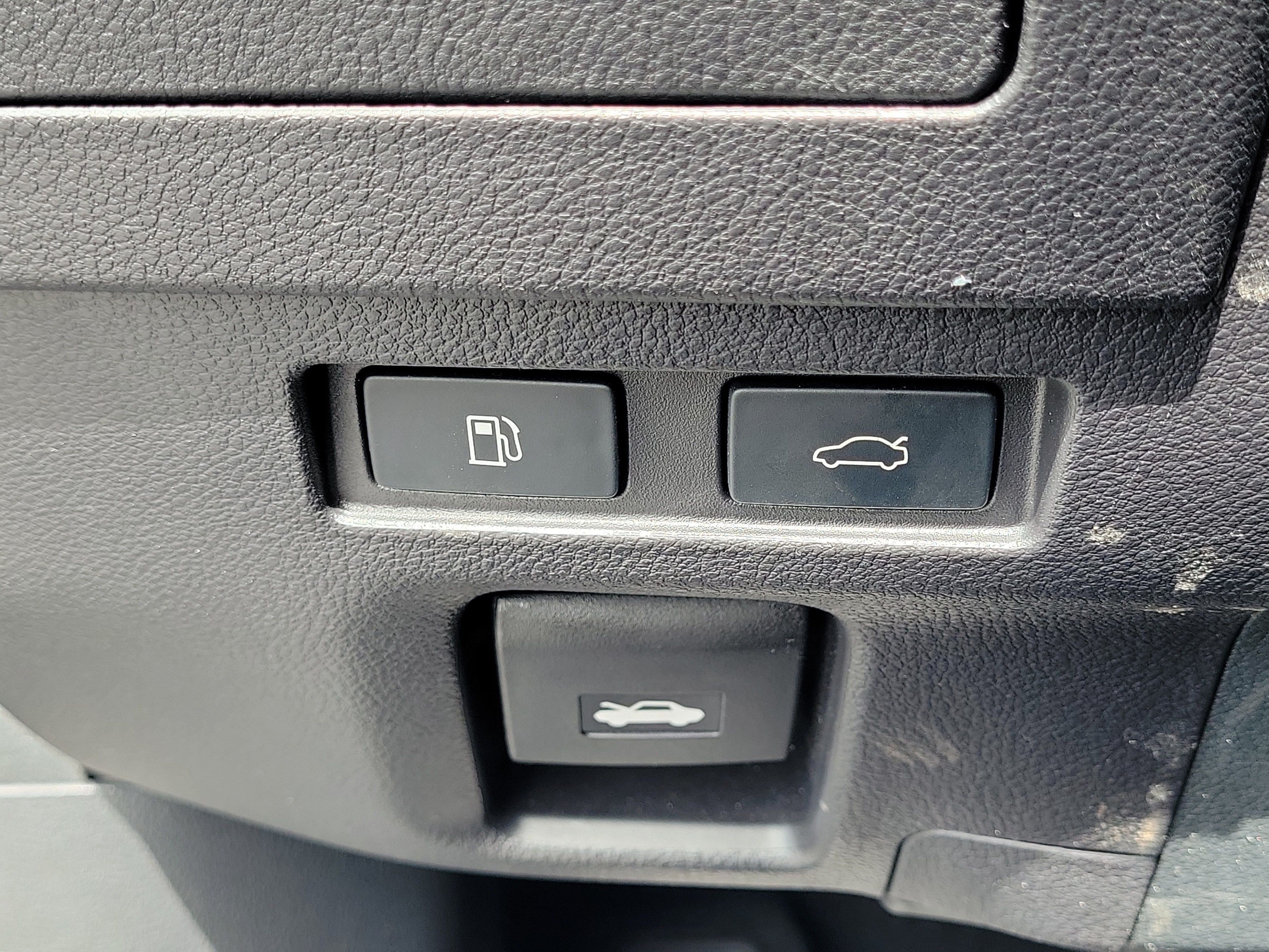 Used 2024 Lexus ES 300h w/ Premium Package FWD image 25