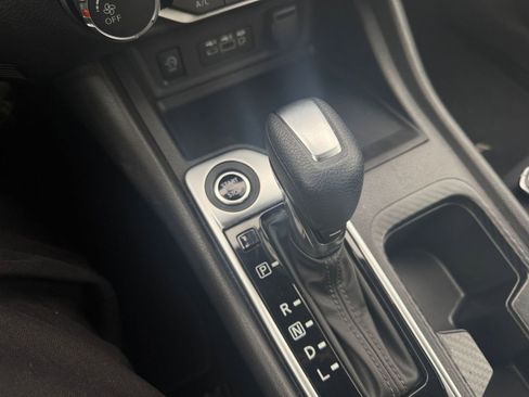 Used 2024 Nissan Sentra SV image 41