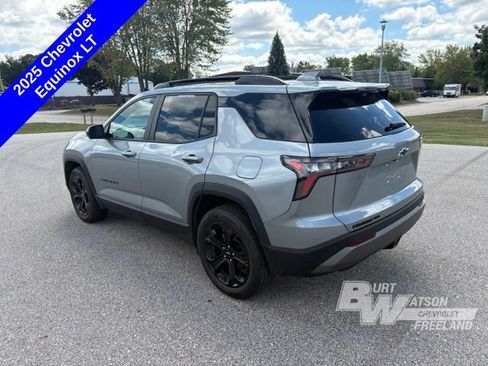 Used 2025 Chevrolet Equinox LT w/ Convenience Package II AWD/4WD image 4