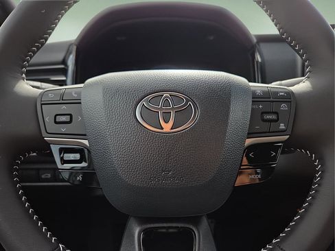 New 2026 Toyota Camry SE FWD image 25