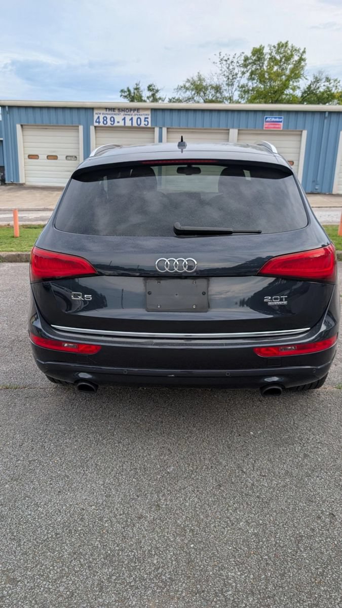 Used 2017 Audi Q5 2.0T Premium Plus w/ Technology Package AWD/4WD image 3