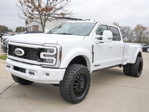 Used 2026 Ford F450 Lariat image 8