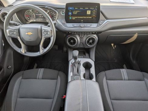 Used 2024 Chevrolet Blazer LT w/ Convenience Package image 5