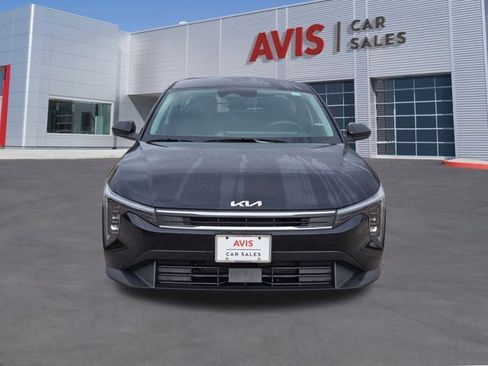 Used 2025 Kia K4 LXS image 2