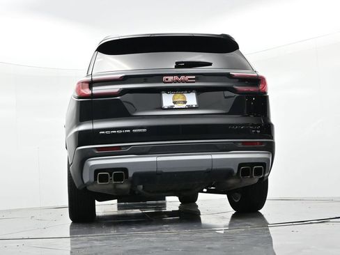 Used 2024 GMC Acadia Elevation image 23