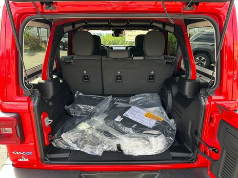 New 2024 Jeep Wrangler Sahara w/ Technology Group image 14