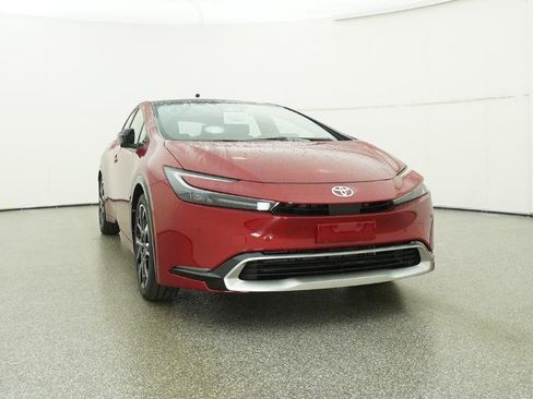 New 2026 Toyota Prius Plug-In Hybrid FWD image 6