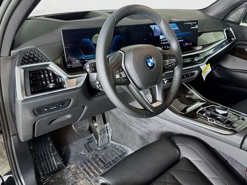 New 2026 BMW X5 xDrive50e w/ Executive Package AWD/4WD image 9