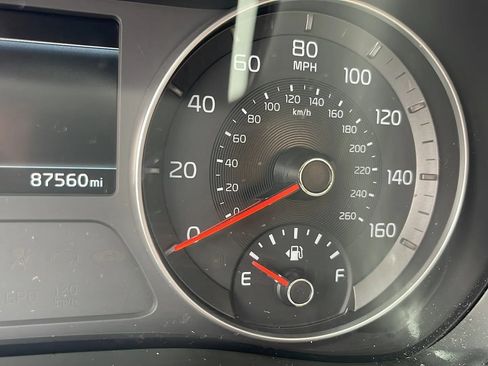 Used 2023 Kia Forte GT-Line FWD image 11