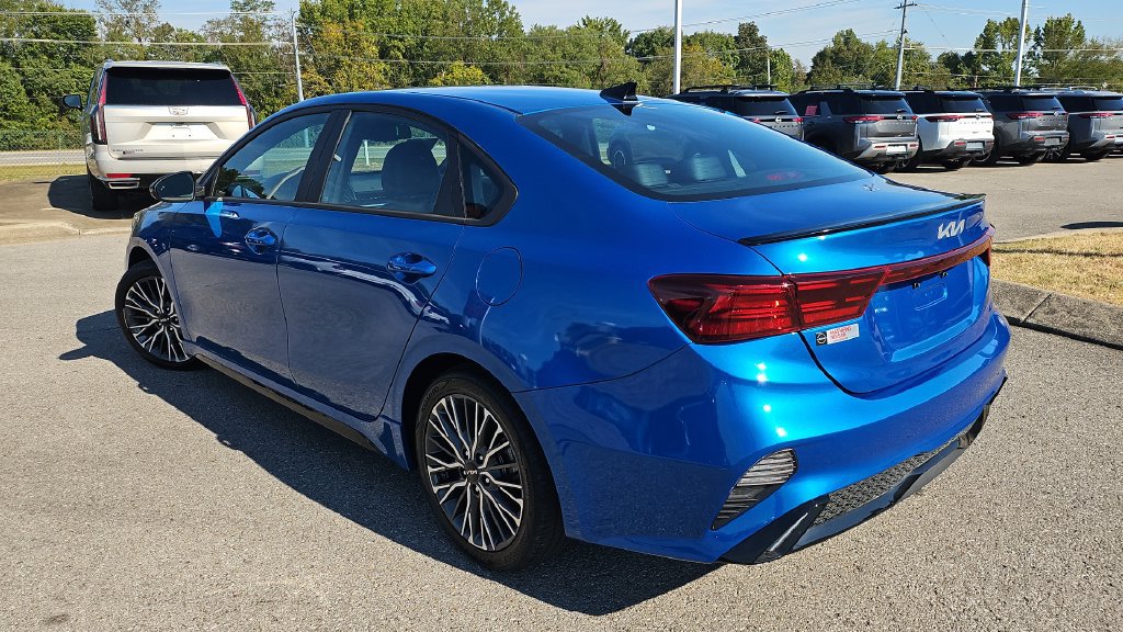 Used 2023 Kia Forte GT-Line w/ GT-Line Premium Package FWD image 16