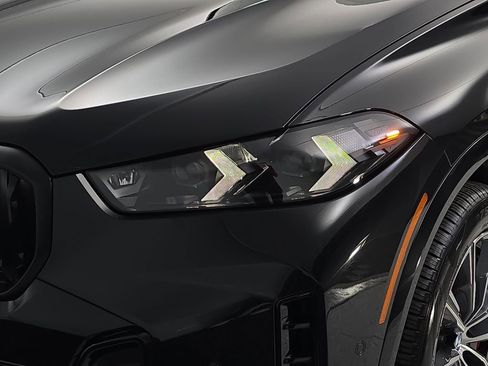 New 2026 BMW X5 xDrive50e w/ Executive Package image 31