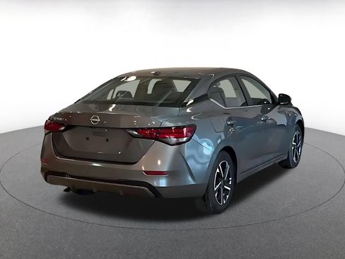 Used 2025 Nissan Sentra SV image 14