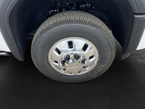 New 2026 GMC Sierra 3500 Denali w/ Denali Reserve Package AWD/4WD image 11