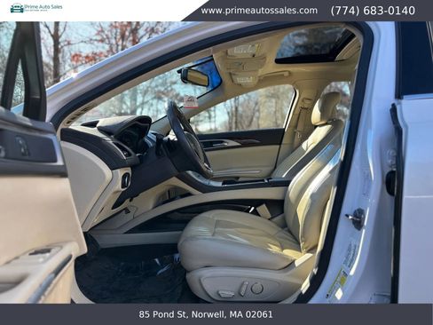 Used 2013 Lincoln MKZ AWD image 9