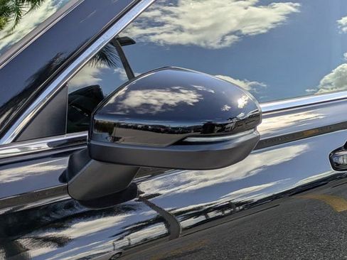 Used 2023 Honda CR-V EX-L image 12