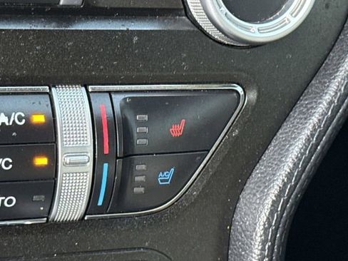 Used 2020 Ford Mustang Premium image 35