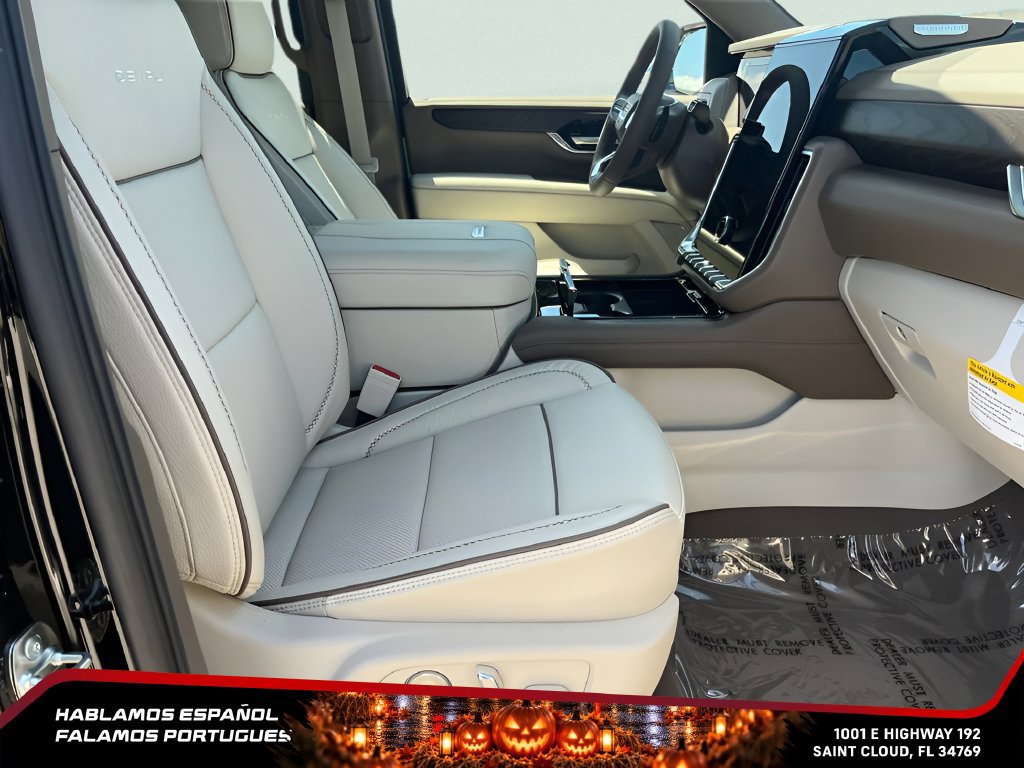 New 2026 GMC Yukon XL Denali w/ Sun & Power Step Package AWD/4WD image 21