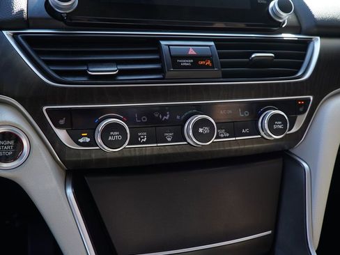 Used 2018 Honda Accord EX-L image 17