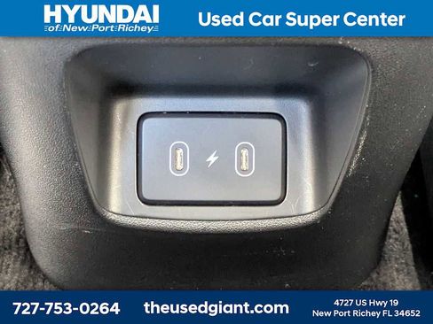 Used 2024 Hyundai Elantra SEL FWD image 14