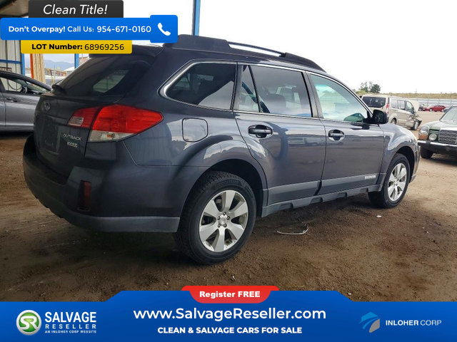 Used 2011 Subaru Outback 2.5i Premium AWD/4WD image 4