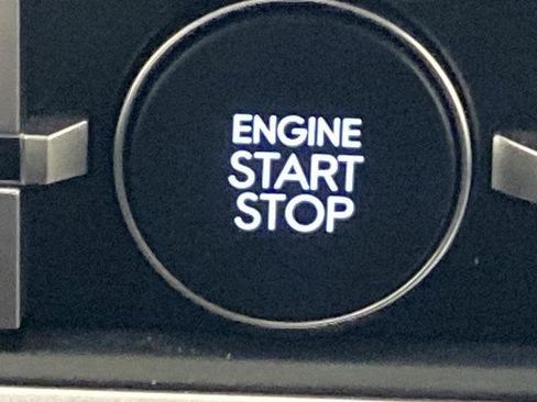 Used 2025 Hyundai Santa Fe SEL image 27