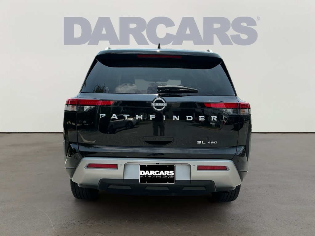 Used 2025 Nissan Pathfinder SL AWD/4WD image 6