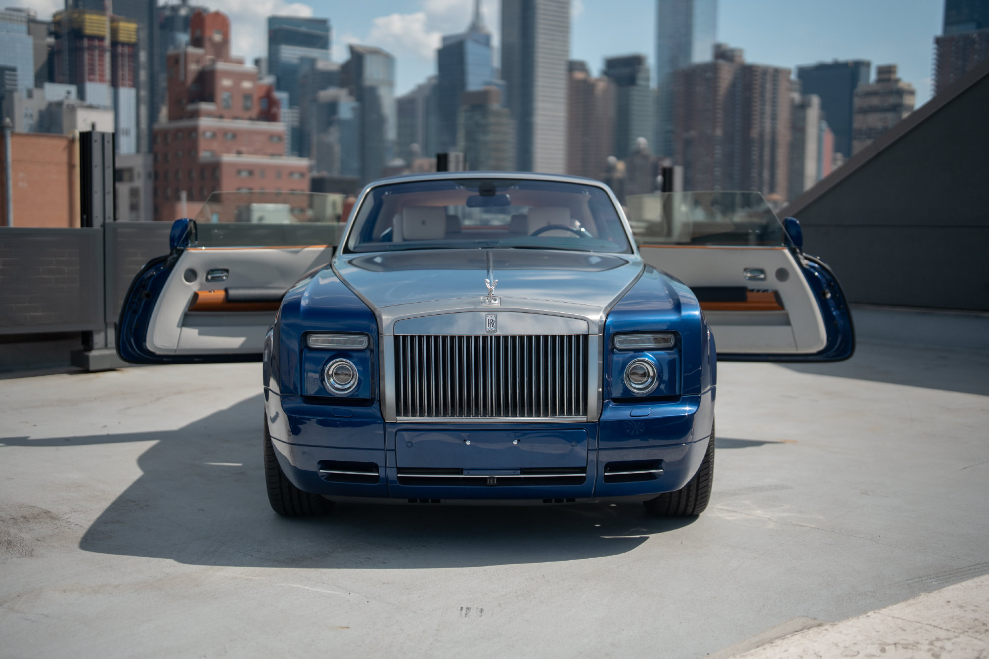 Used 2011 Rolls-Royce Phantom Drophead Coupe RWD image 15