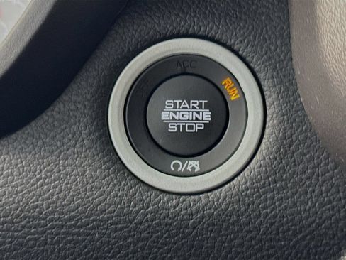 Used 2019 RAM 1500 Big Horn AWD/4WD image 20