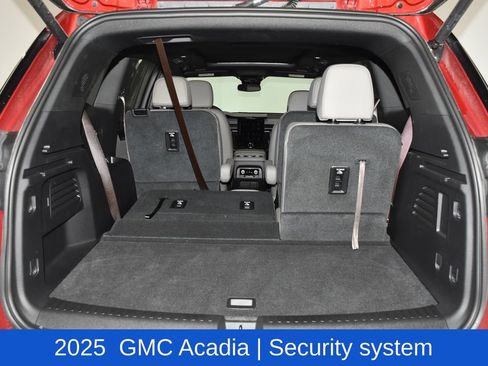 Used 2025 GMC Acadia Elevation w/ Elevation Premium Package FWD image 31