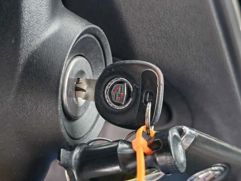 Used 2010 Cadillac CTS Luxury RWD image 29