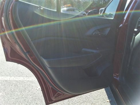 Certified 2024 Chevrolet Trax ACTIV w/ Sunroof Package image 17