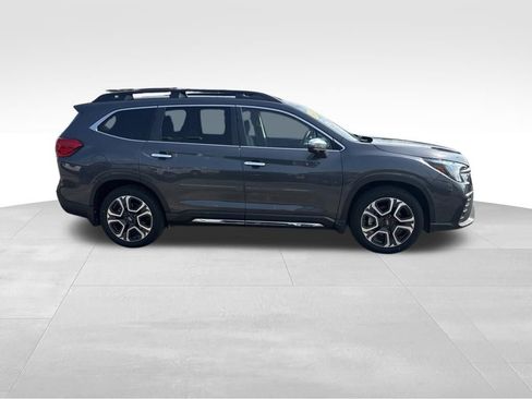 Used 2023 Subaru Ascent Touring AWD/4WD image 8