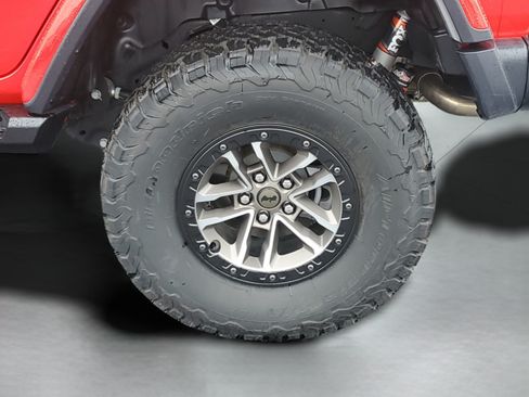 Used 2024 Jeep Wrangler Unlimited Rubicon 392 AWD/4WD image 30