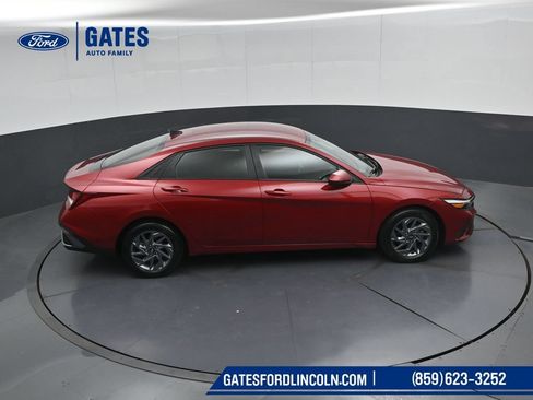 Used 2024 Hyundai Elantra SEL FWD image 47