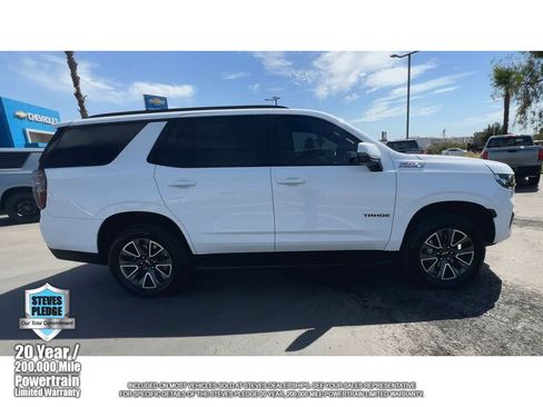 Certified 2023 Chevrolet Tahoe Z71 w/ Luxury Package AWD/4WD image 3