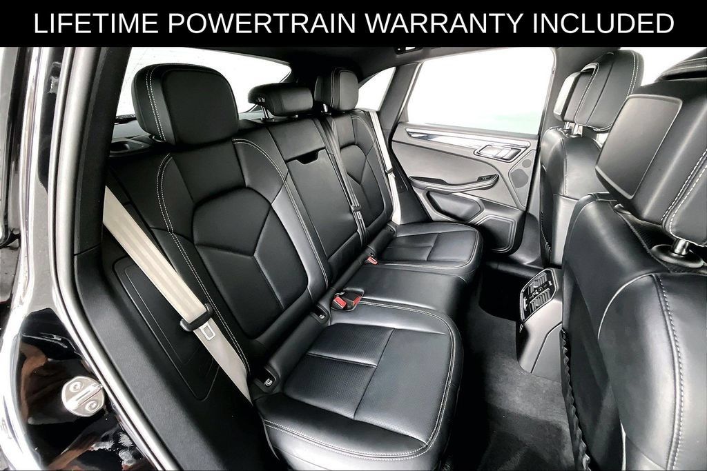 Used 2024 Porsche Macan S AWD/4WD image 35
