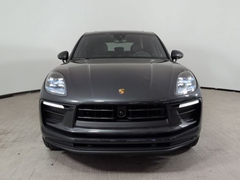 New 2026 Porsche Macan AWD/4WD image 6